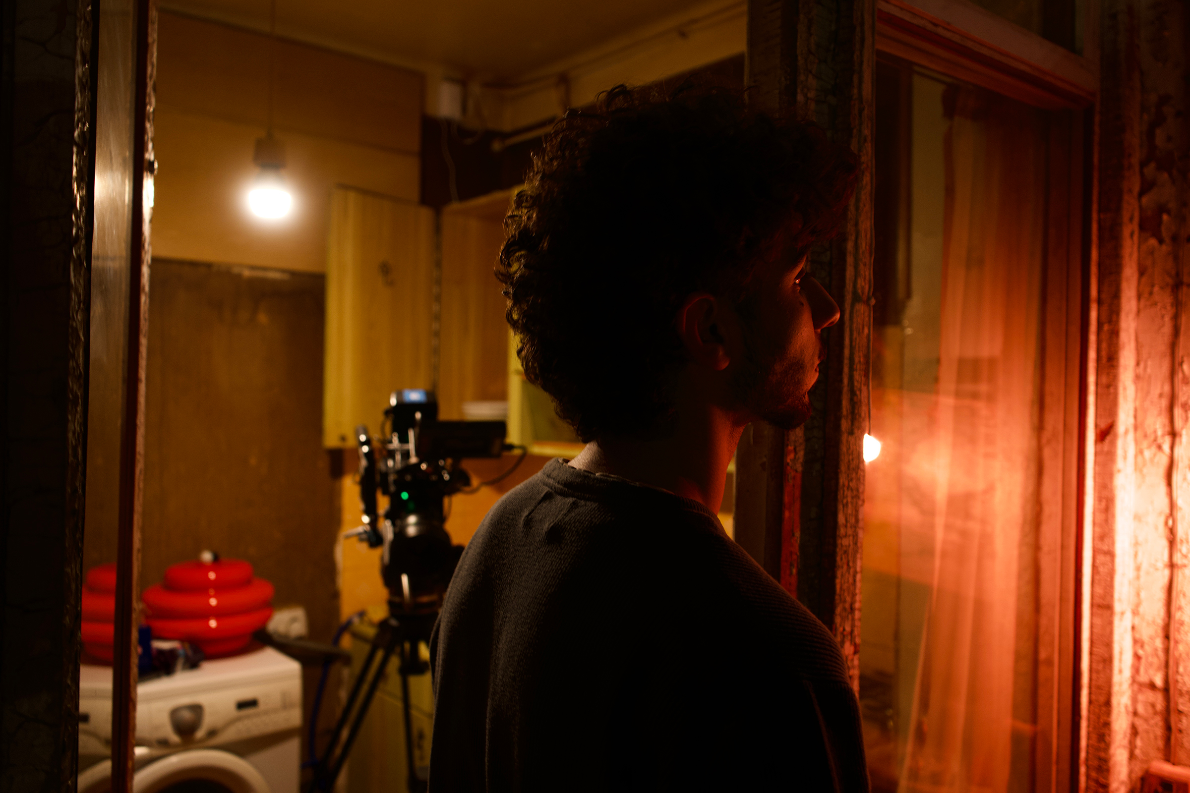 Backstage photography by LEVARIS.