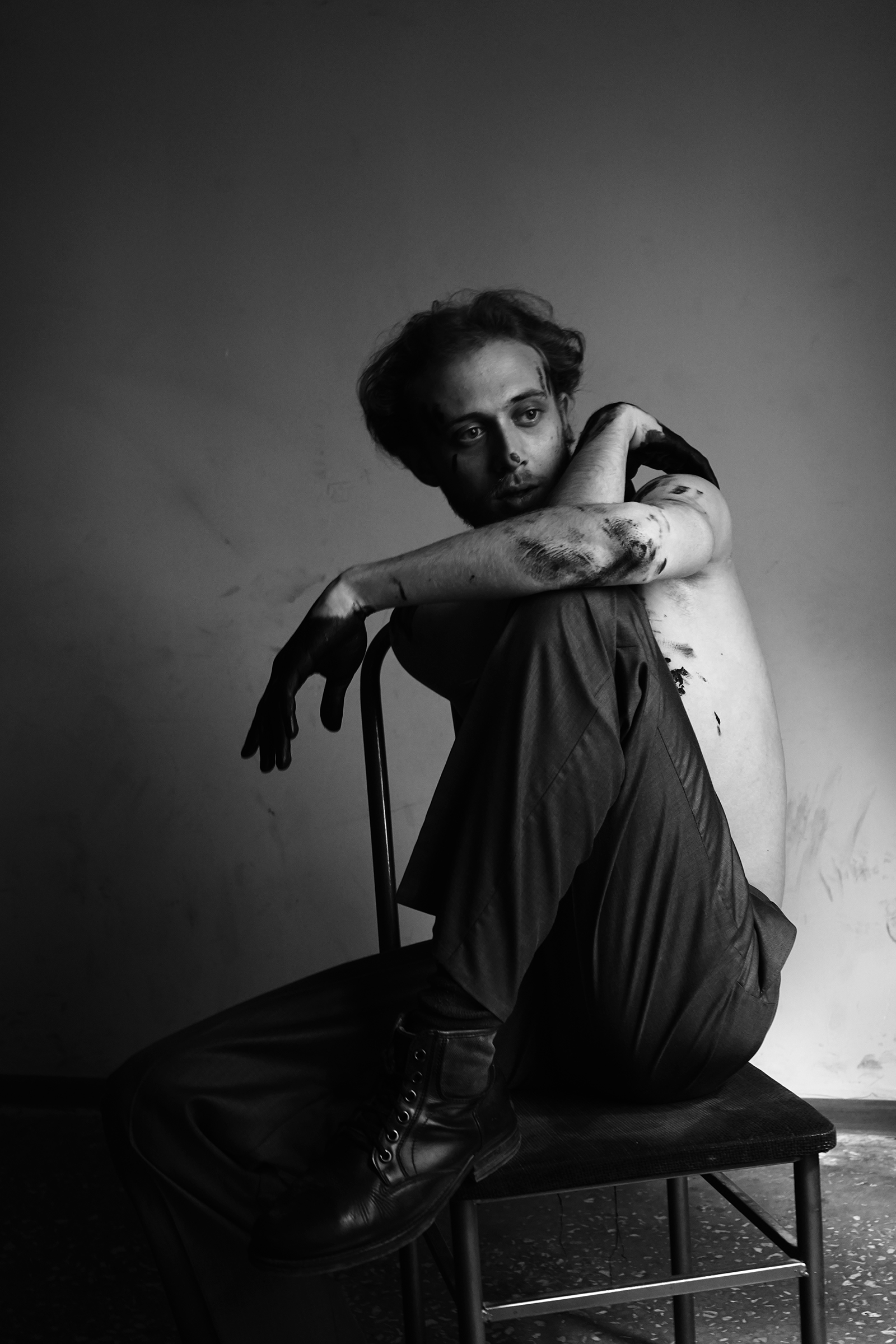 People photography by LEVARIS.