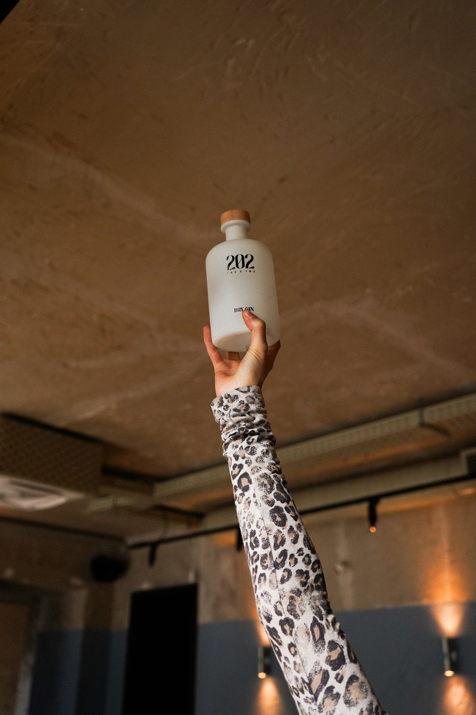 Product photography by LEVARIS.
